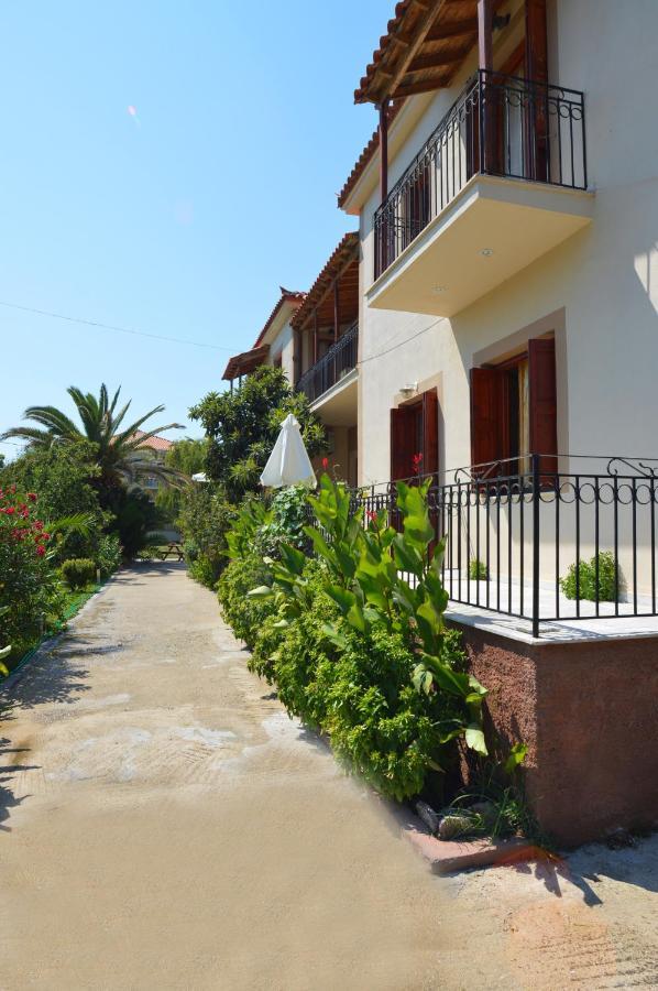 Mr. Greek Villa Pétra Eksteriør bilde
